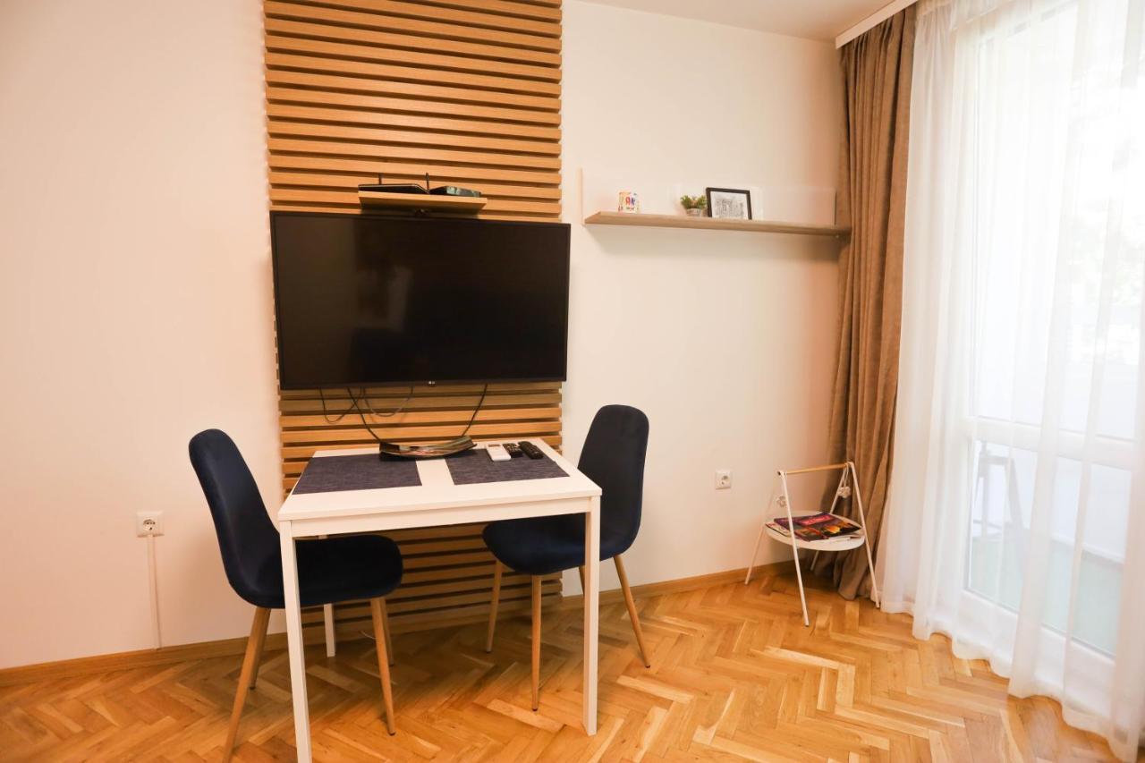 White Central Apartment 瓦爾納 外观 照片
